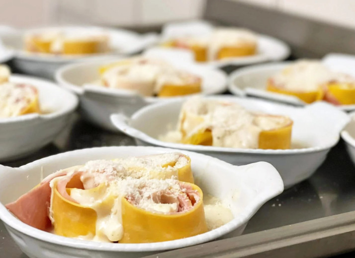 media.Slide-Ristorante_1Hotel-La-ResidenzaRiccione