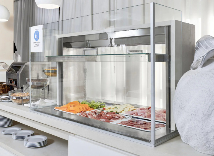 media.Slide-Colazione_7Hotel-La-ResidenzaRiccione